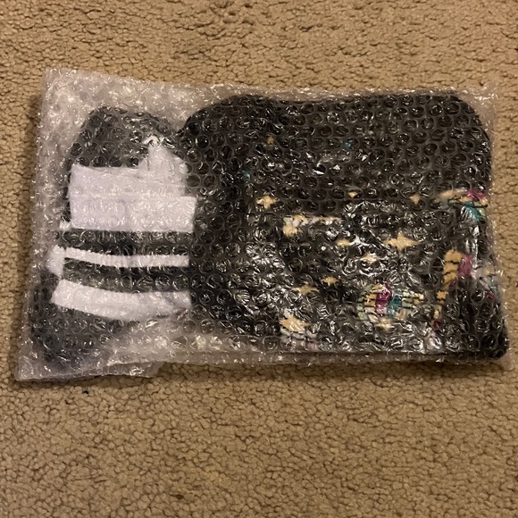 MeUndies Crew and quarter micromodal cotton sock bundle, like new, breathable - Picture 5 of 5